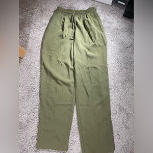 Alfred Dunner Pants Womens olive Green Stretch Dress Office Business size 10